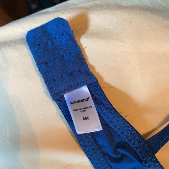 3 bras - Picture 3 of 5